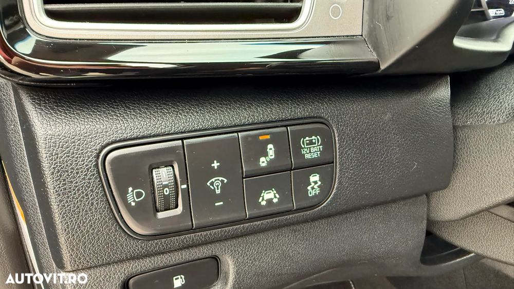 Kia Niro 1.6 GDI 2WD Aut. Spirit - 13