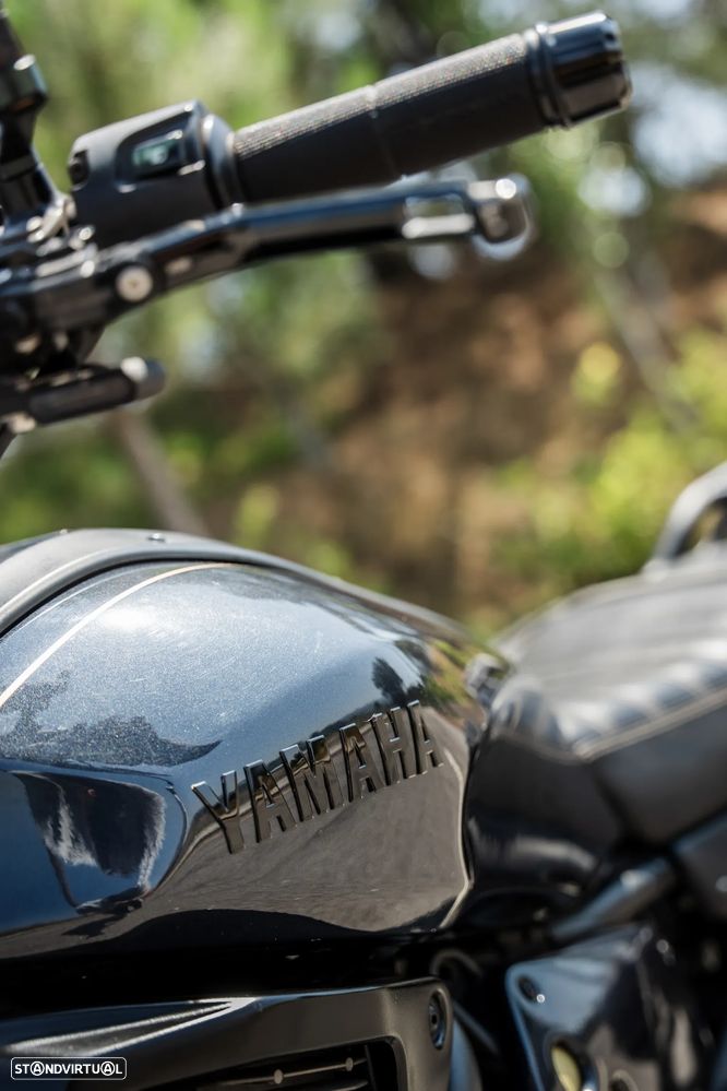 Yamaha XSR 700 - 12