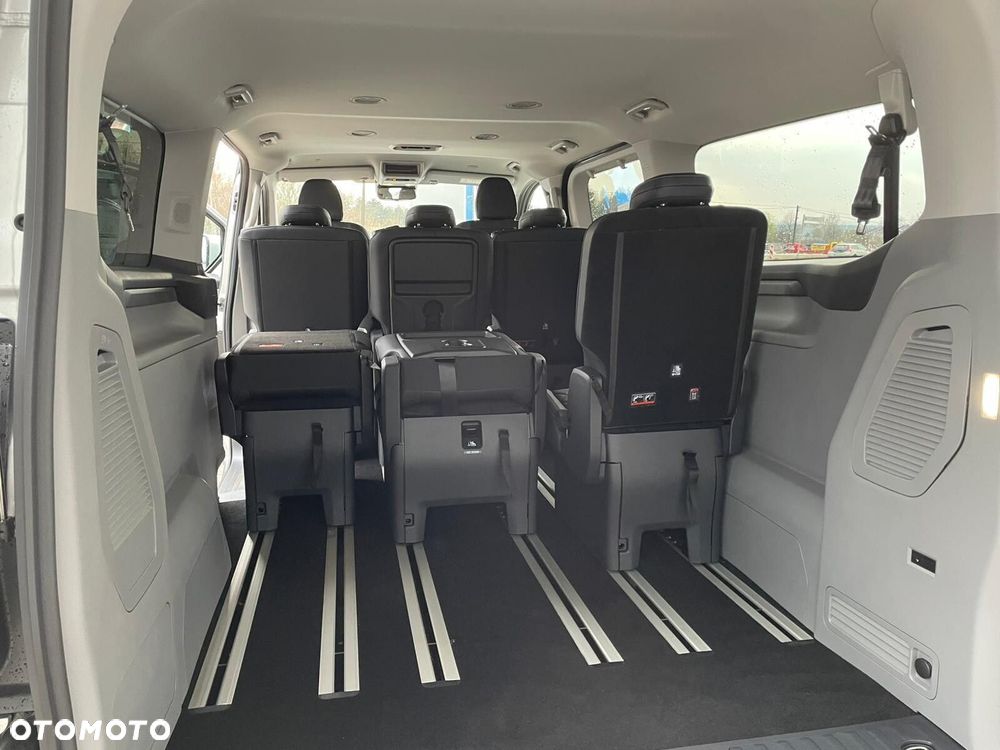 Ford Tourneo Custom 2.0 EcoBlue 320 L2 Titanium X - 31