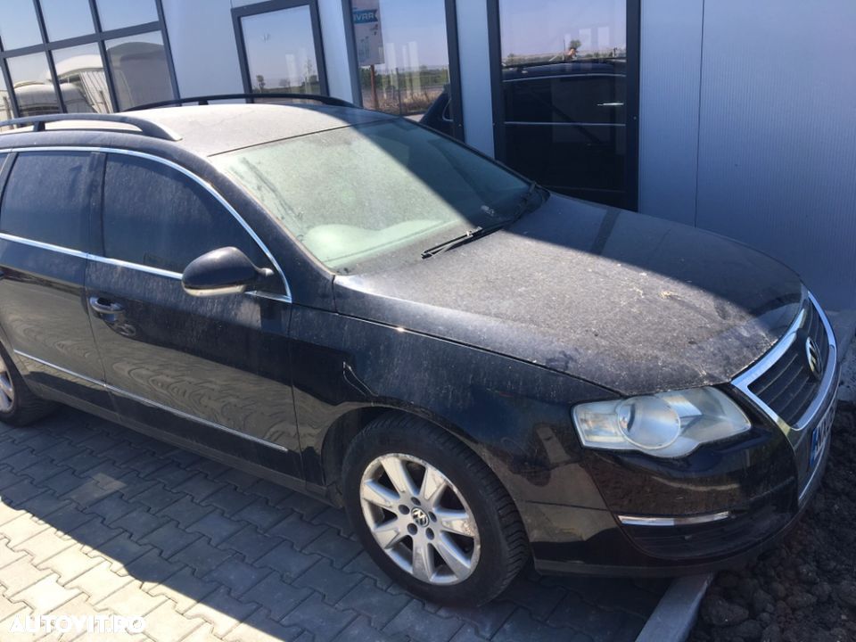 dezmembram VW Passat 20 Tdi fabricație 2007 - 1