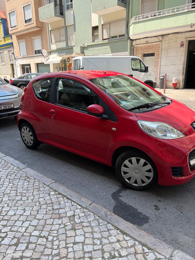 Peugeot 107 1.0 Trendy - 6
