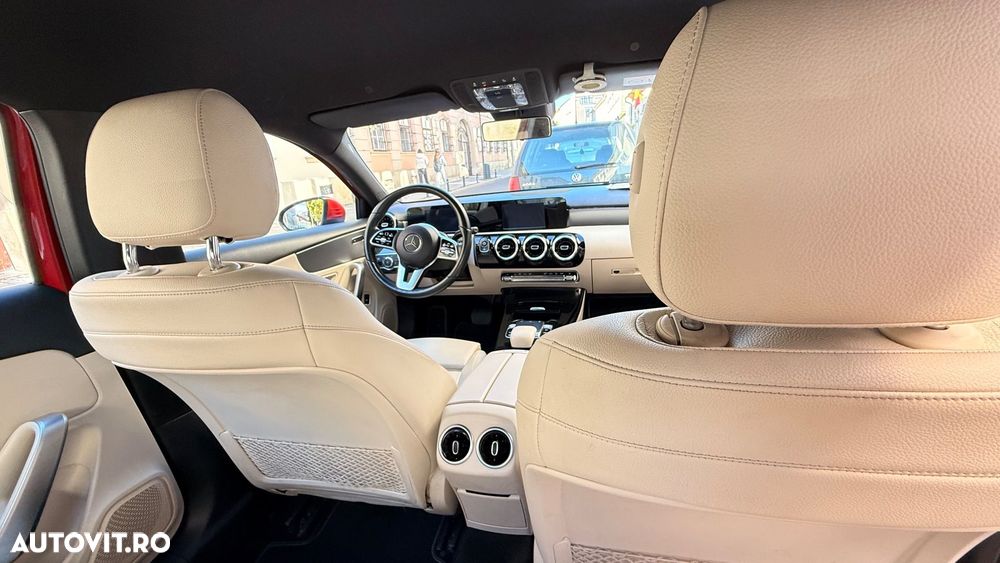 Mercedes-Benz A 200 Sedan 7G-DCT Edition 2020 - 6