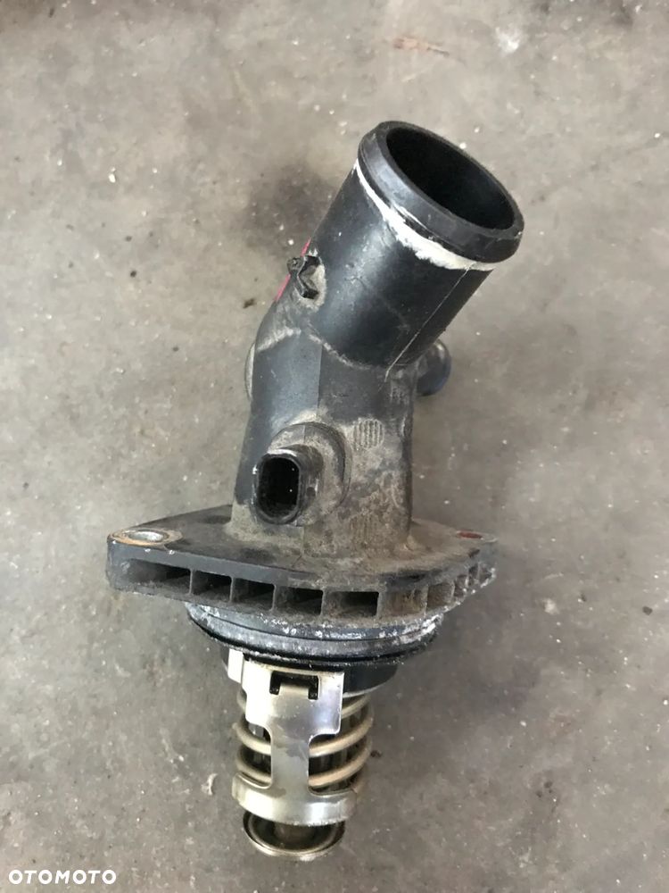 OPEL INSIGNIA 2.0 CDTI OBUDOWA TERMOSTATU 55486847