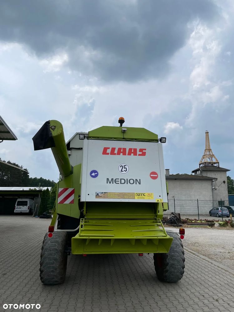 Claas MEDION 320 - 6