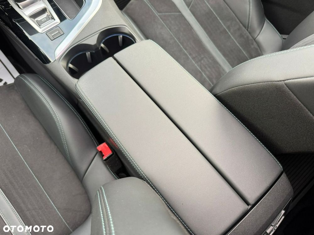Peugeot 3008 1.6 PureTech GPF Crossway S&S EAT8 - 23
