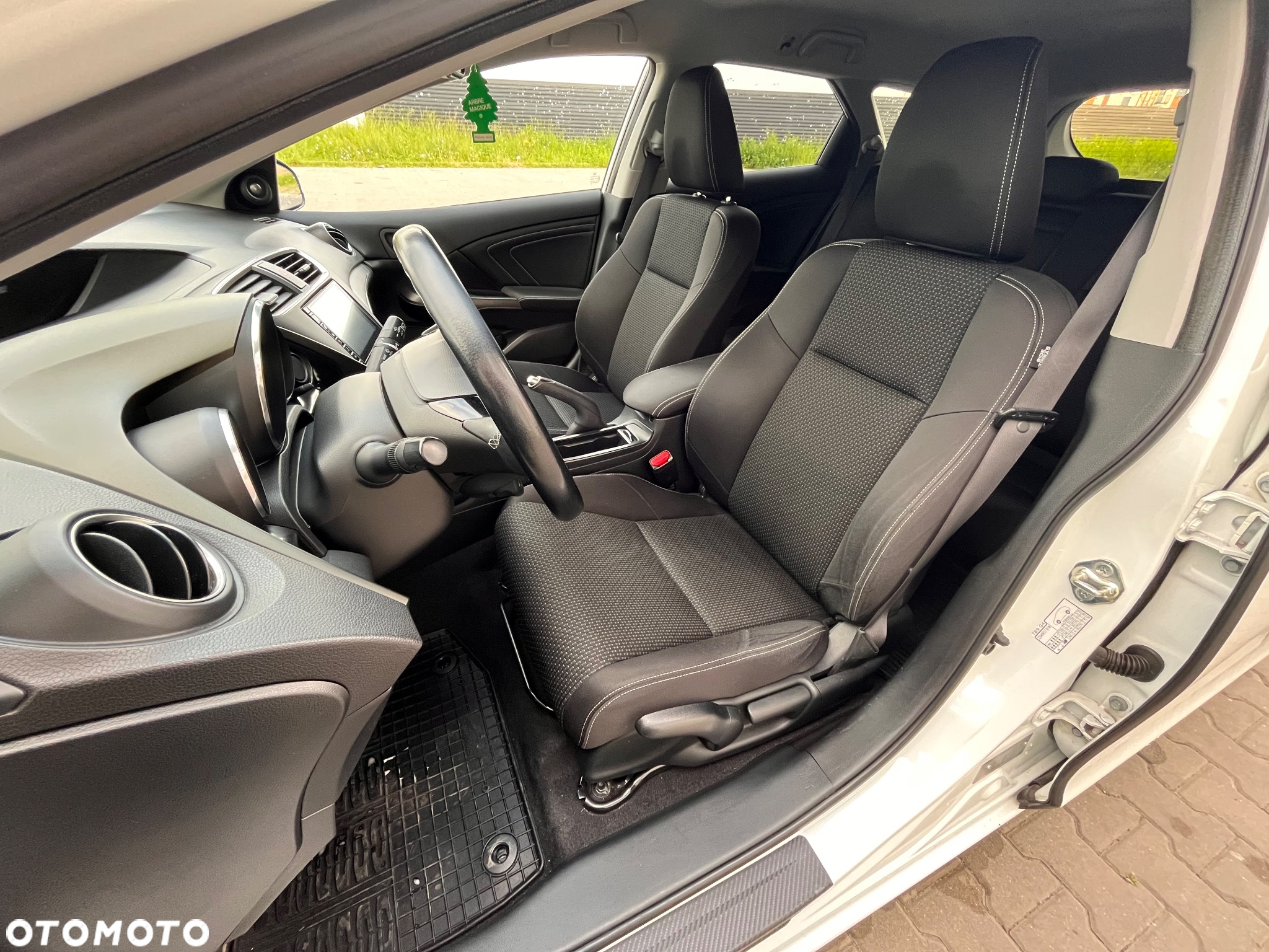 Honda Civic Tourer 1.6 i-DTEC Executive - 4
