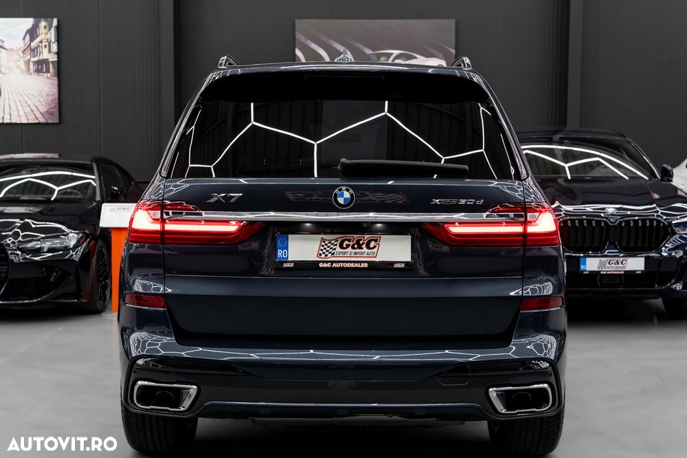 BMW X7 xDrive30d - 27