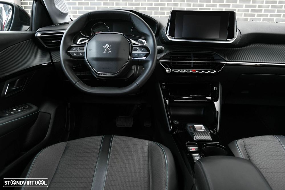 Peugeot 208 1.2 PureTech Allure EAT8 - 11