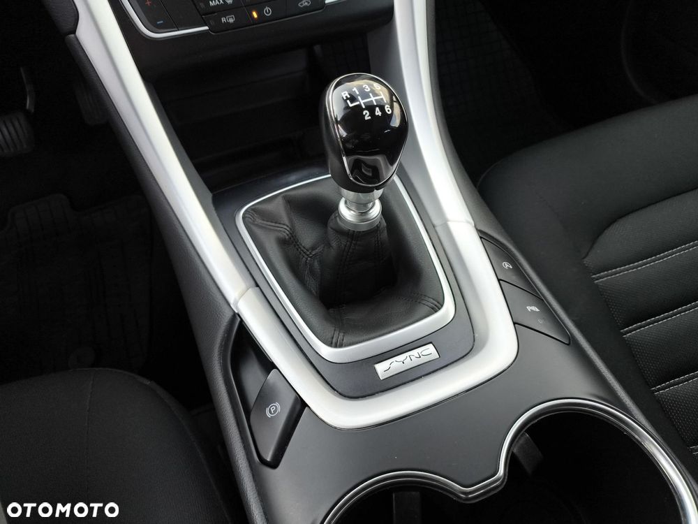 Ford Mondeo 1.5 EcoBoost Titanium - 26