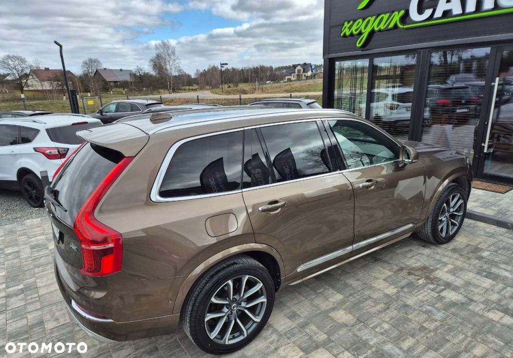 Volvo XC 90 - 39