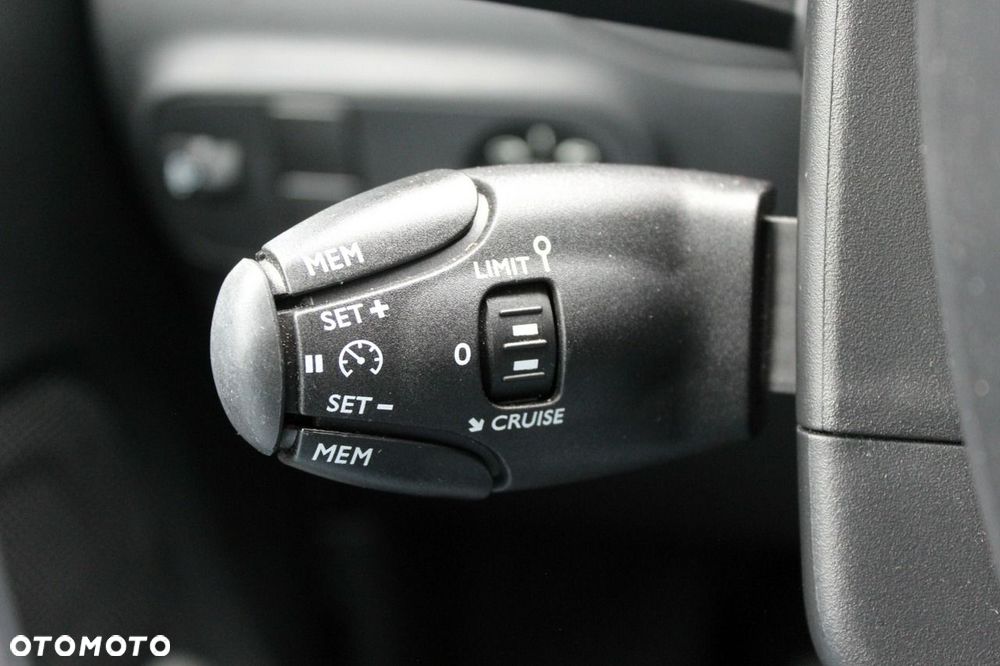 Citroën C3 1.2 PureTech Feel - 21