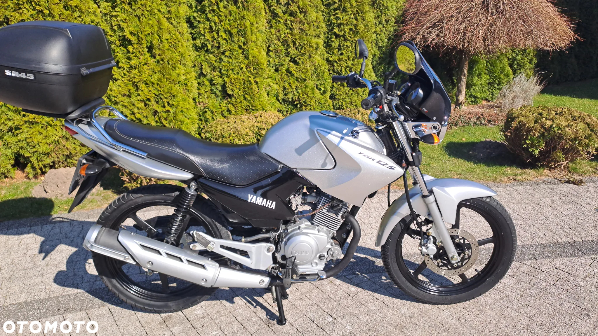 Yamaha YBR - 33