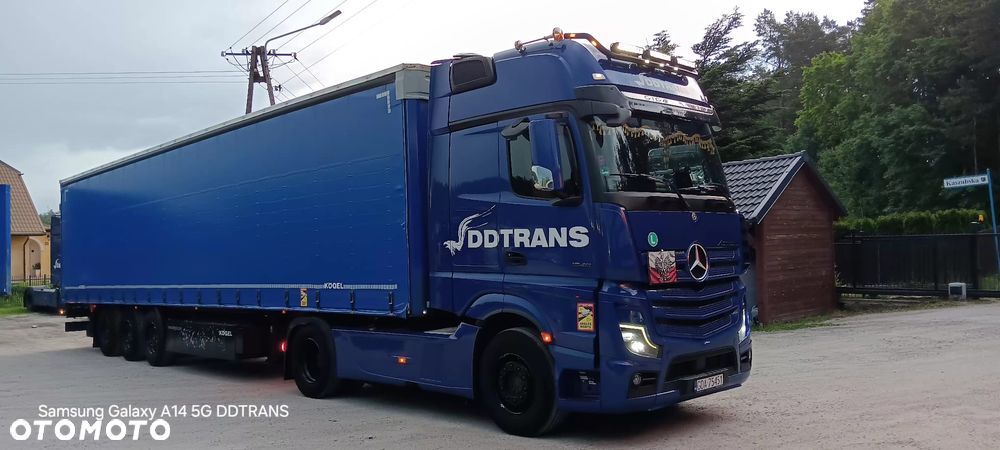 Mercedes-Benz ACTROS - 2