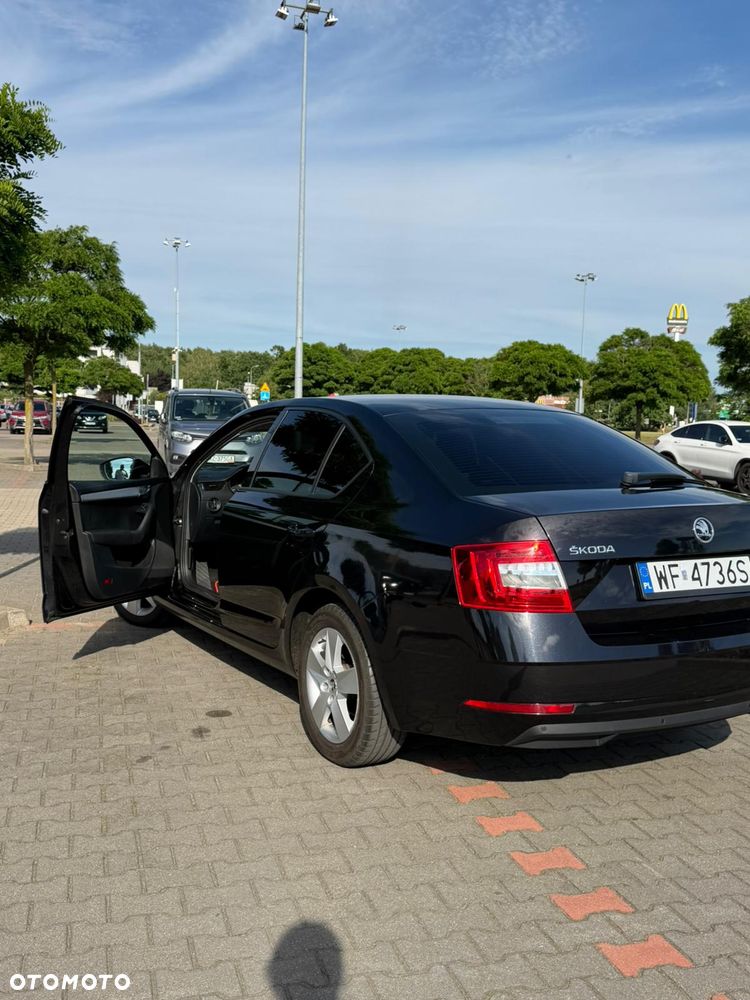 Skoda Octavia 2.0 TDI Style DSG - 5