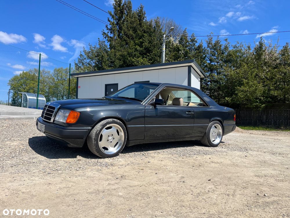 Mercedes-Benz W124 (1984-1993) - 2