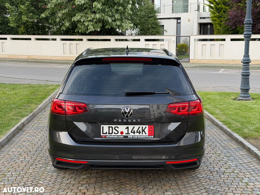 Volkswagen Passat 2.0 TDI SCR DSG Business - 4