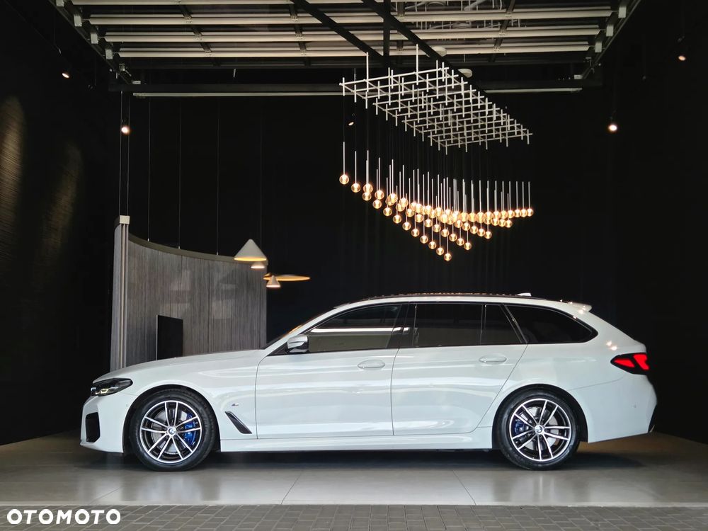 BMW Seria 5 520d xDrive M Sport Edition - 5