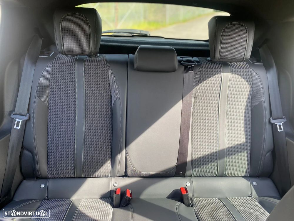 Peugeot 208 1.2 PureTech GT Line EAT8 - 10