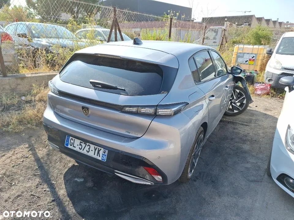 Peugeot 308 - 1