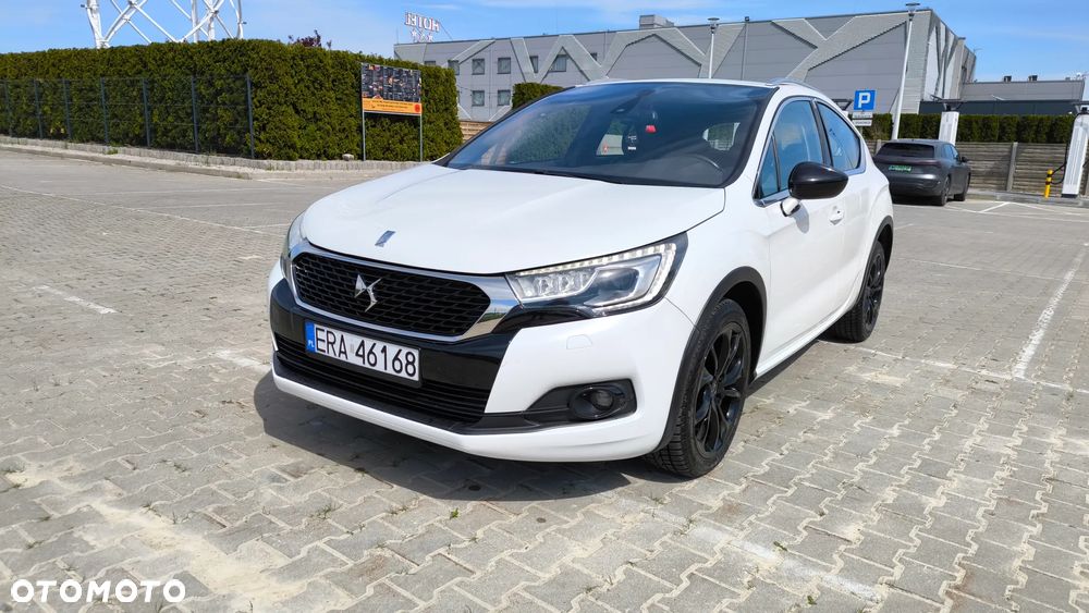 DS Automobiles DS 4 Crossback ver-1-2-puretech-be-chic-s-s - 2