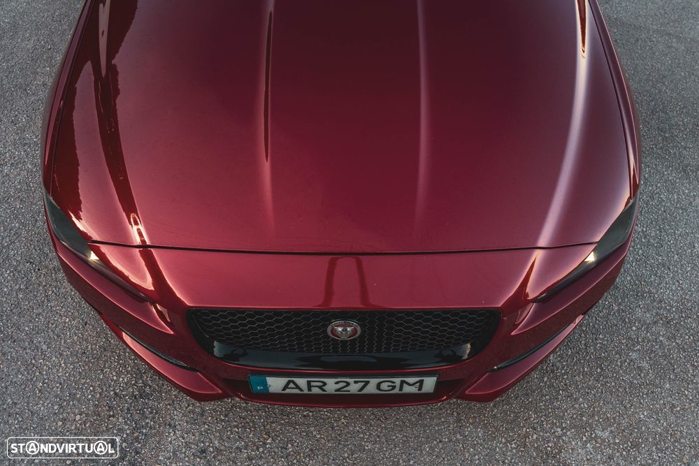 Jaguar XE 2.0 D R-Sport Aut. - 23