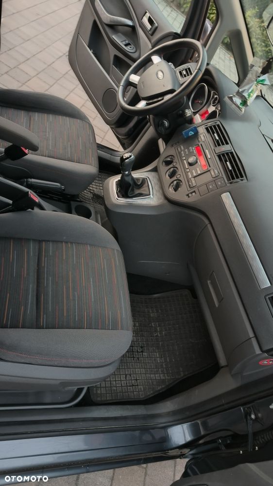Ford C-MAX - 8
