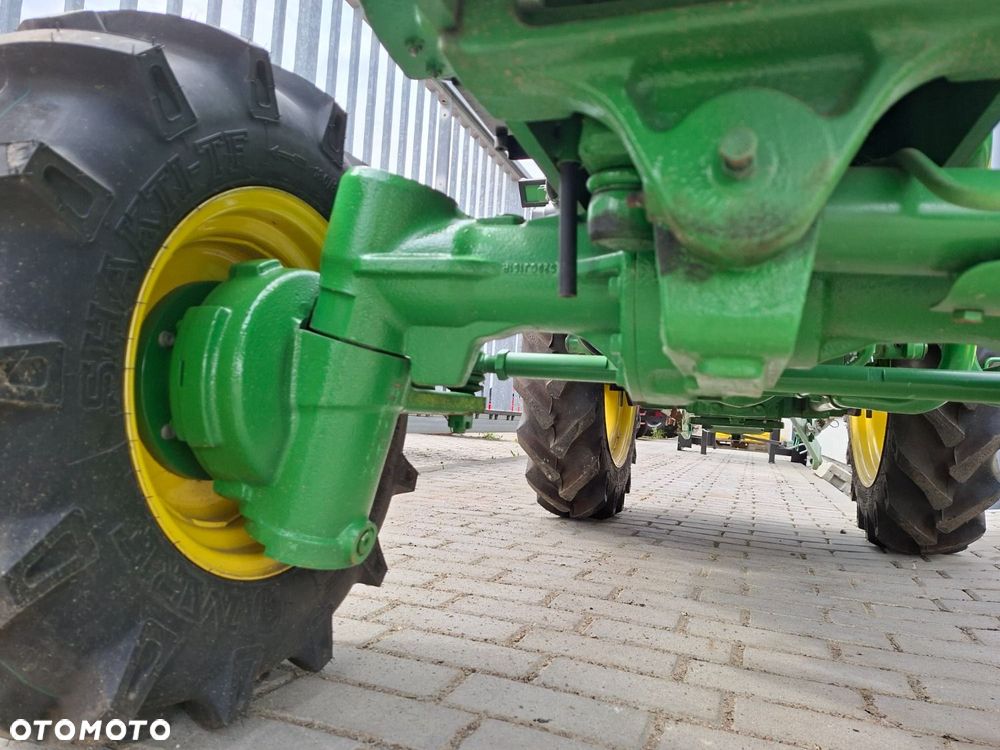 John Deere 3028 En 4X4 - 36