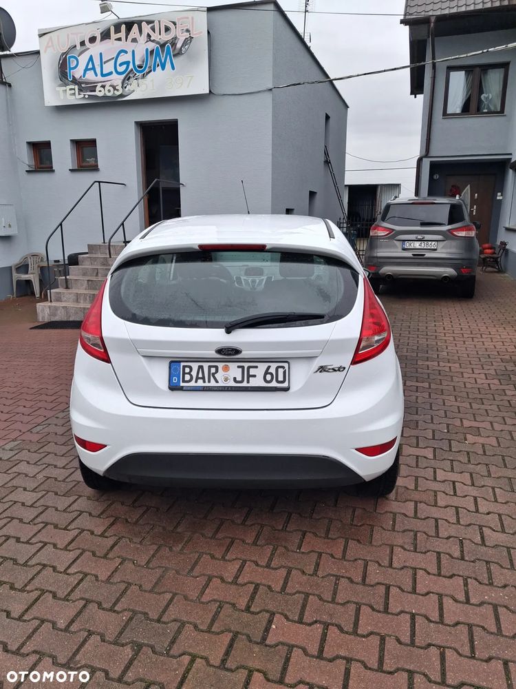 Ford Fiesta - 3