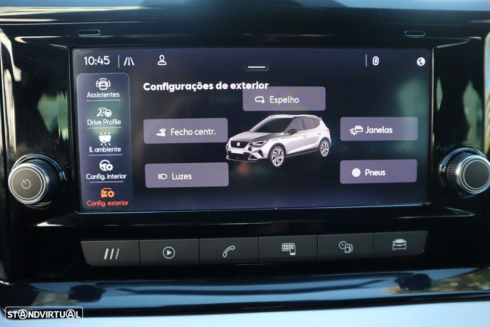 SEAT Arona 1.0 TSI FR - 25