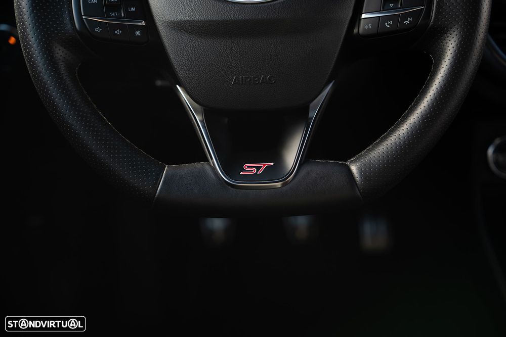 Ford Fiesta 1.5 EcoBoost S&S ST X - 34