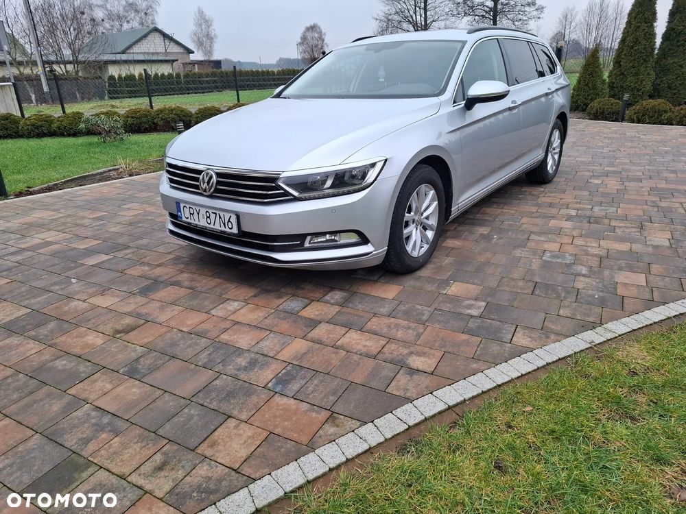 Volkswagen Passat Variant 2.0 TDI EVO Business DSG - 2