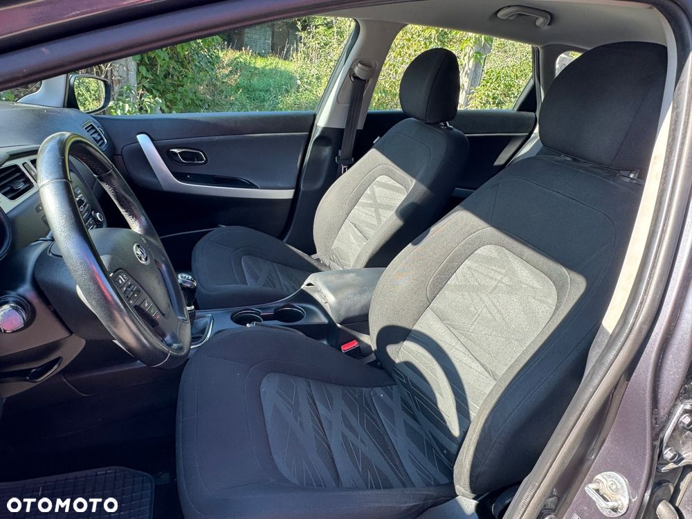 Kia Ceed 1.6 CRDi S - 17