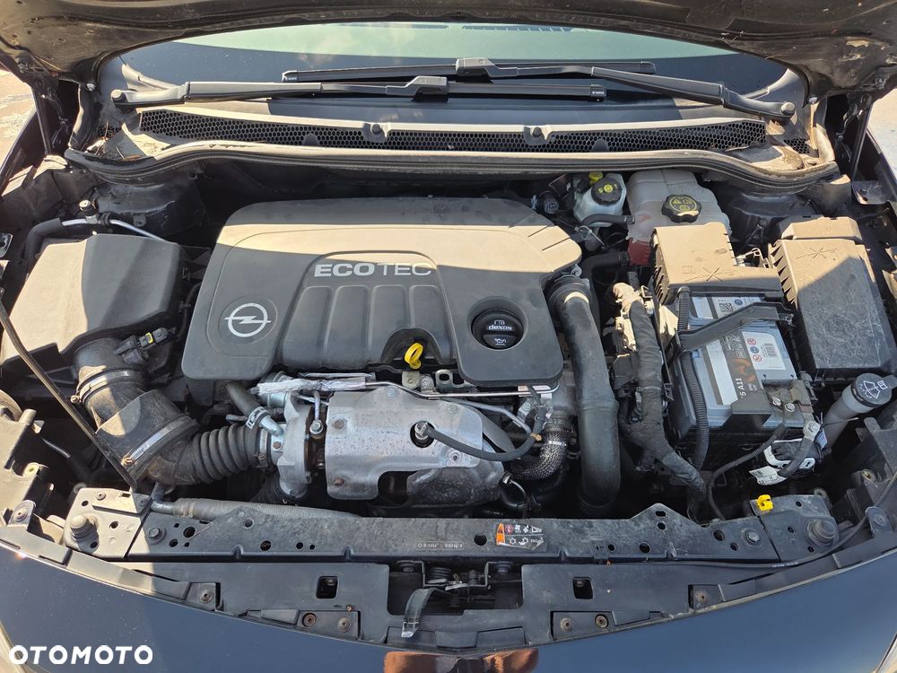 Opel Astra 1.6 CDTI Essentia - 13