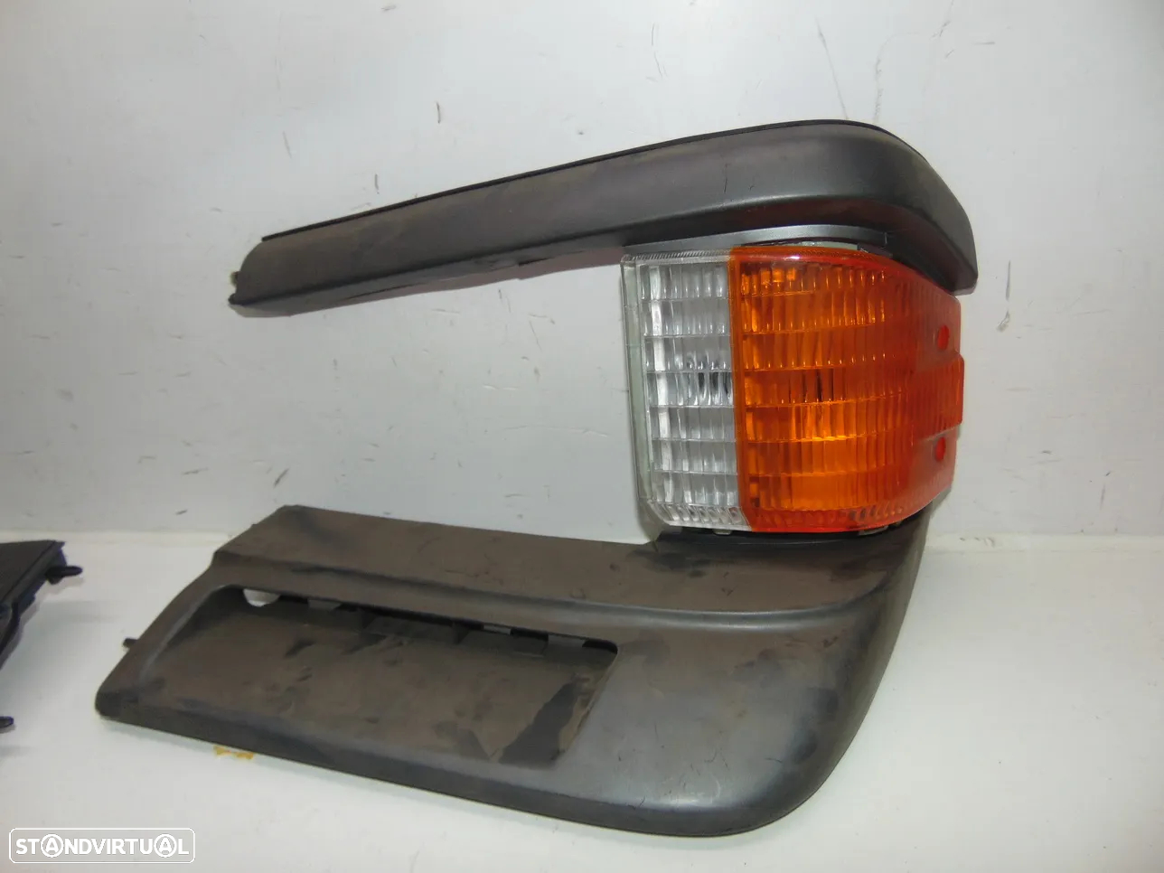 Mazda e2200 farolins piscas - 3
