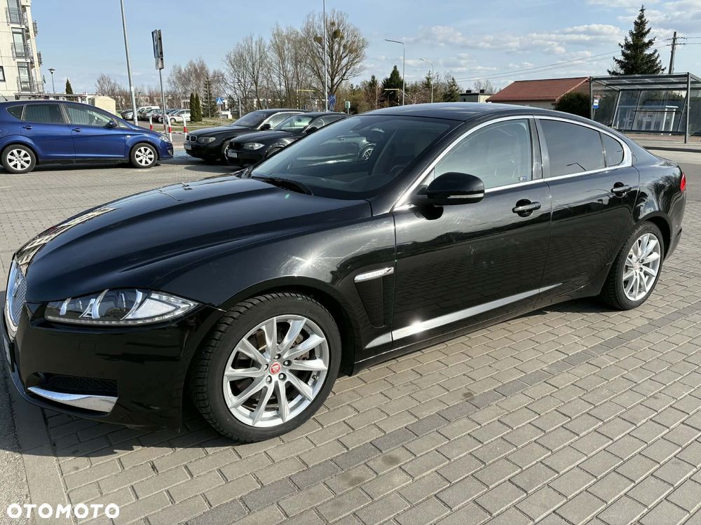 Jaguar XF 2.2 D Premium Luxury - 2