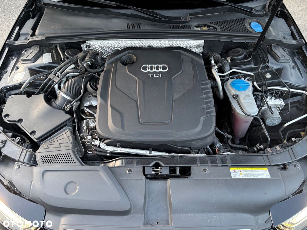 Audi A4 Avant 2.0 TDI quattro sport - 35