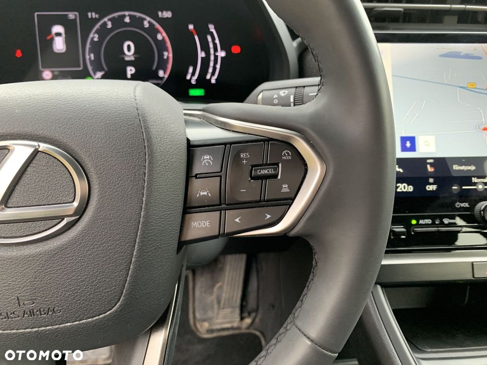 Lexus LBX 1.5 Hybrid - 17