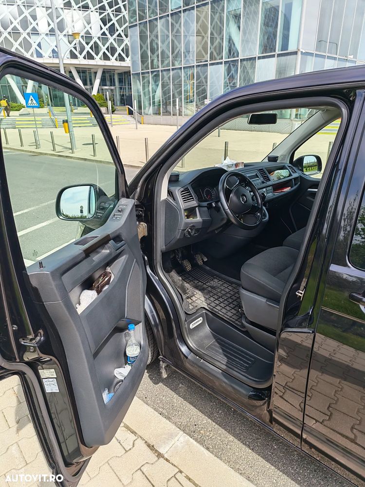 Volkswagen Caravelle - 13