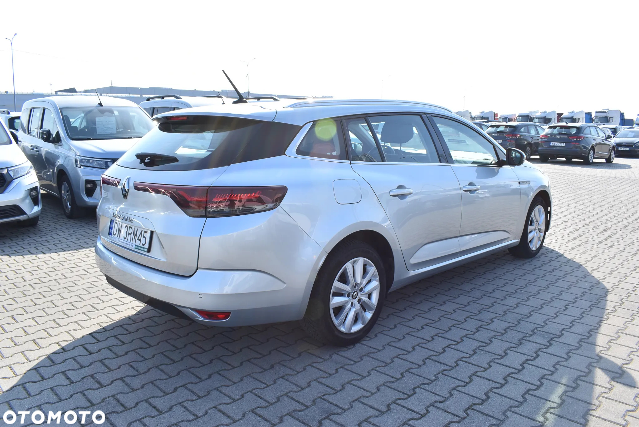 Renault Megane 1.3 TCe FAP Zen - 6