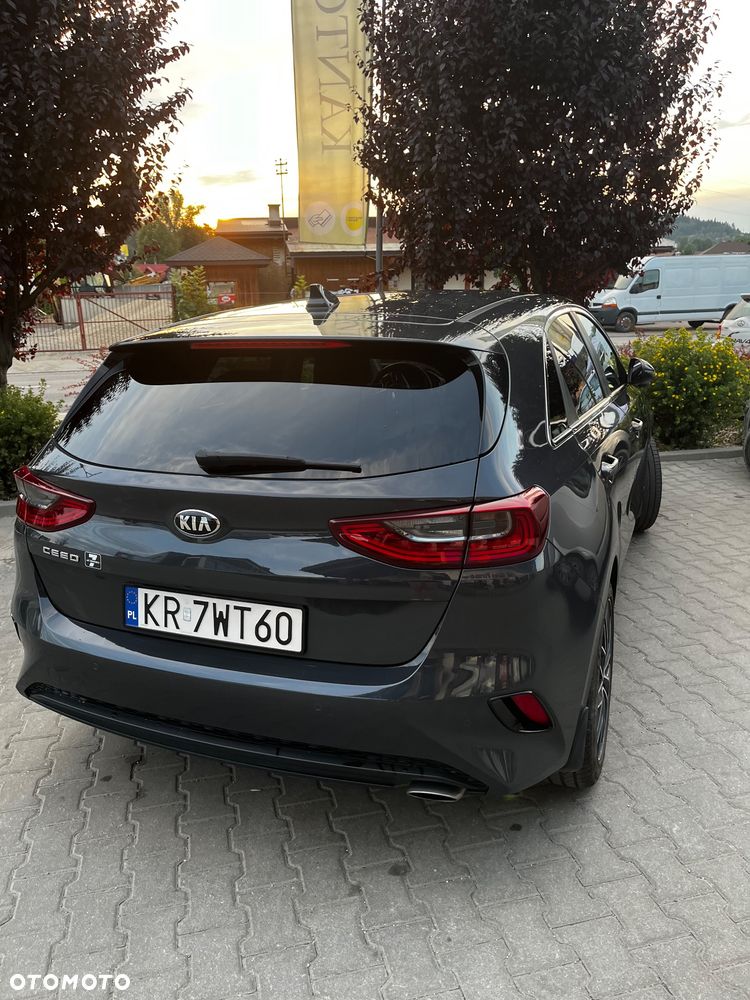 Kia Ceed 2021 photo 3