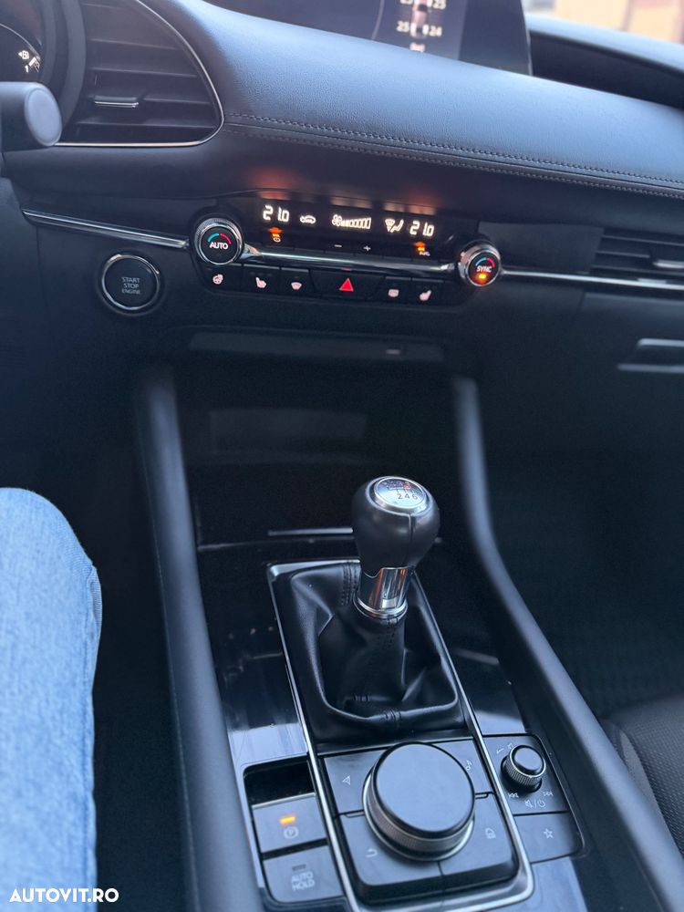 Mazda 3 X180 MHEV GT Plus - 22