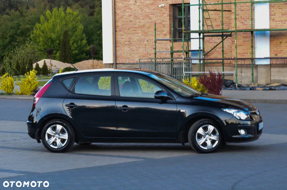 Hyundai i30 1.4 blue Comfort - 13