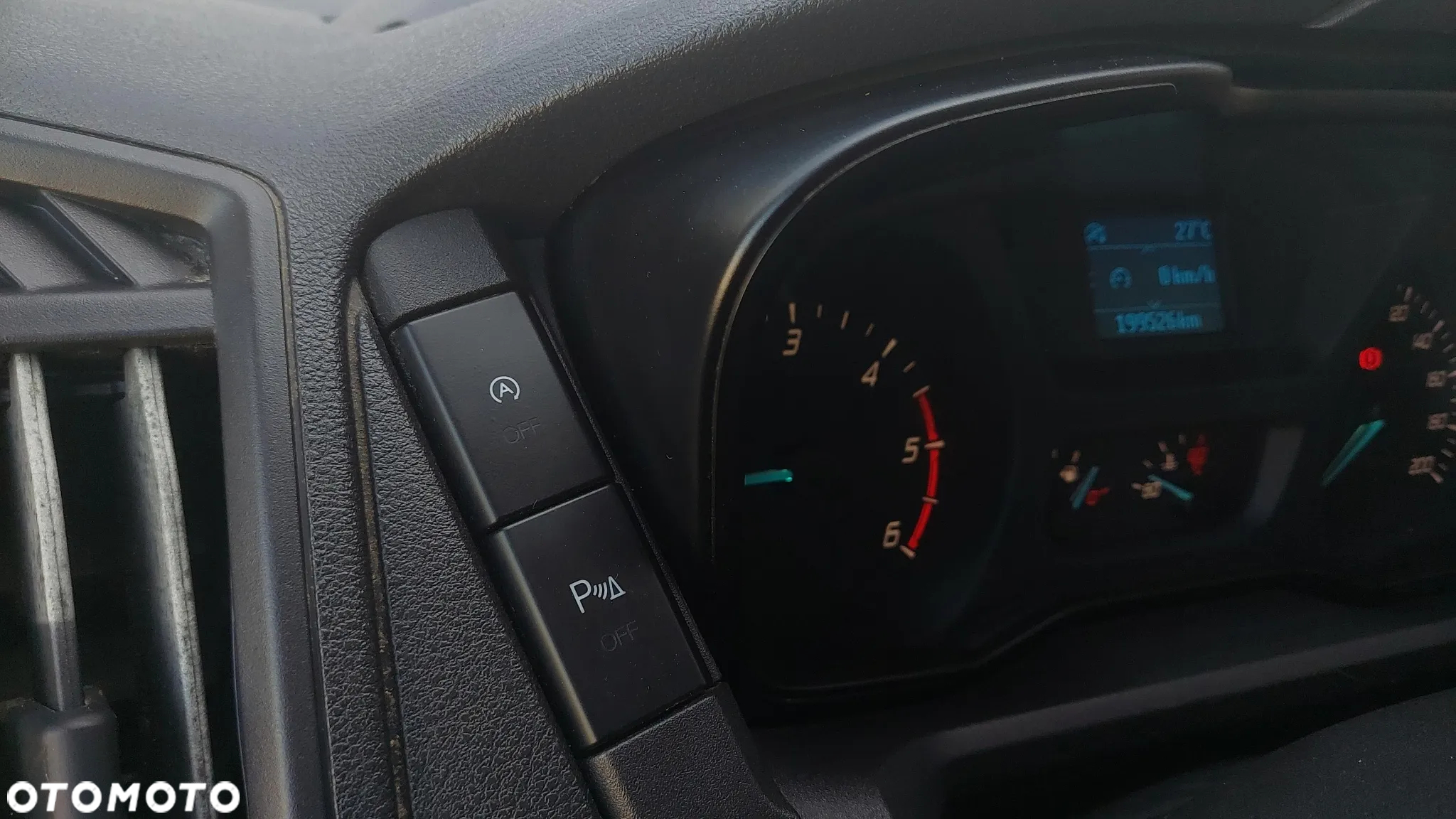 Ford Transit 350 L3H2 Trend - 36