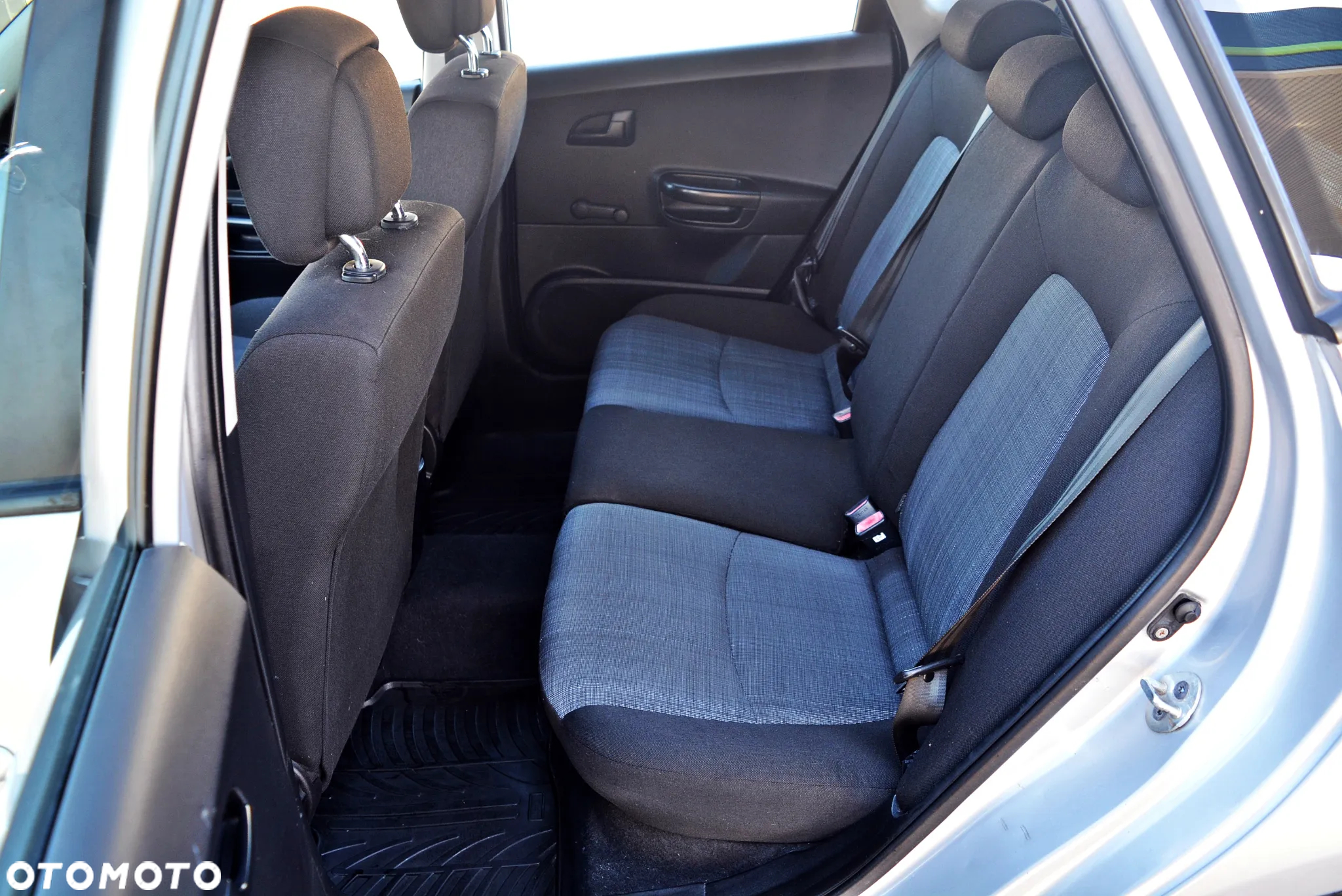 Kia Ceed 1.4 CVVT SW LX - 13