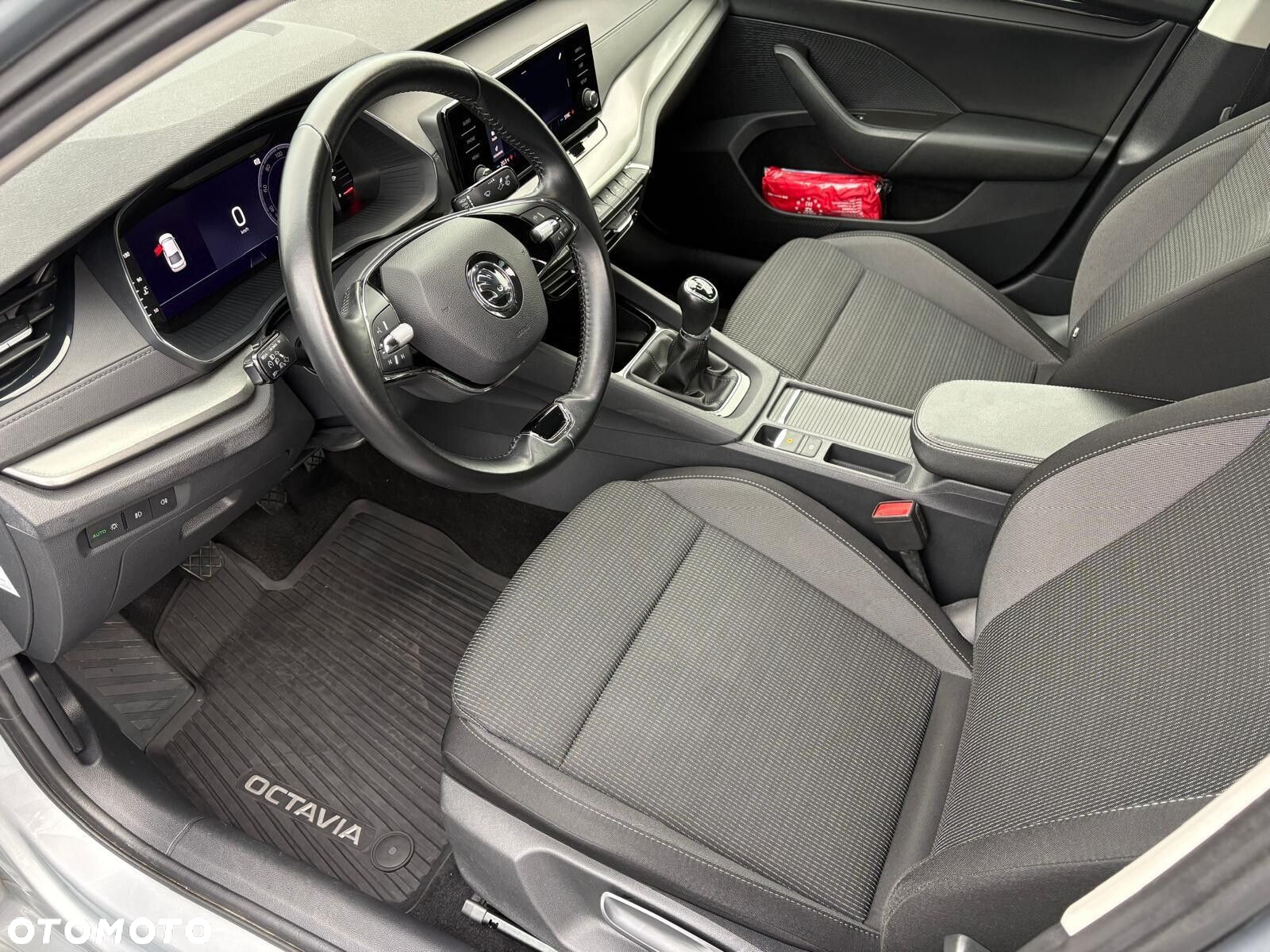 Skoda Octavia 1.5 TSI ACT Ambition - 11