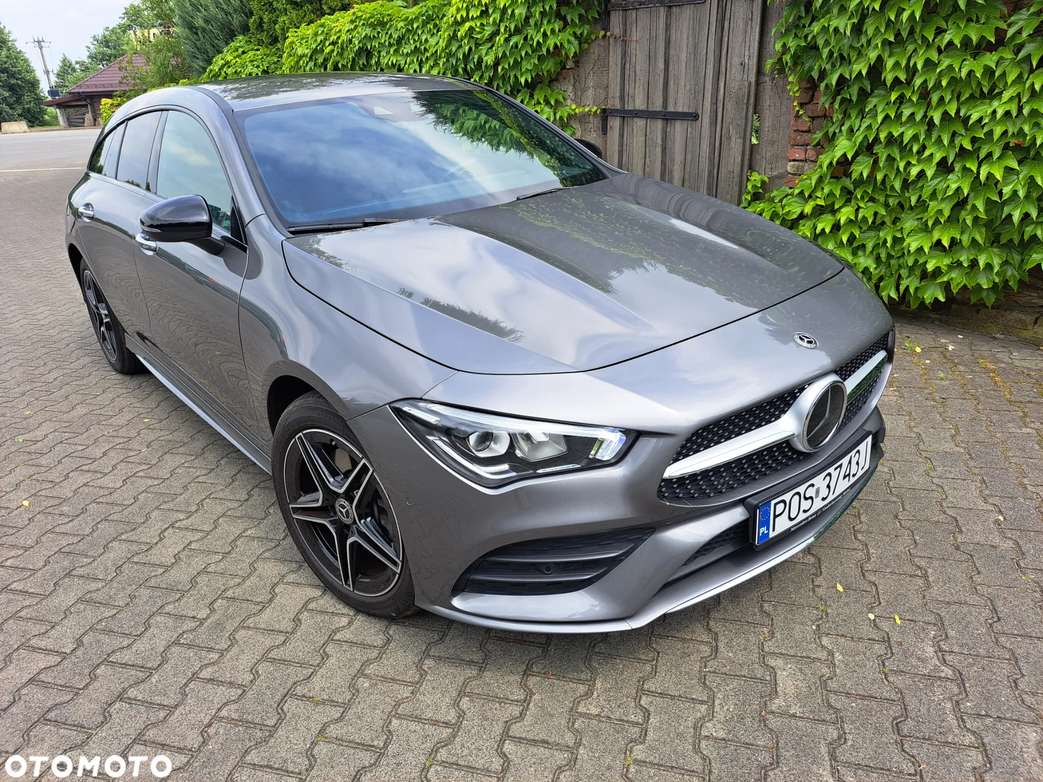 Mercedes-Benz CLA 250 e Shooting Brake 8G-DCT Edition AMG Line - 4
