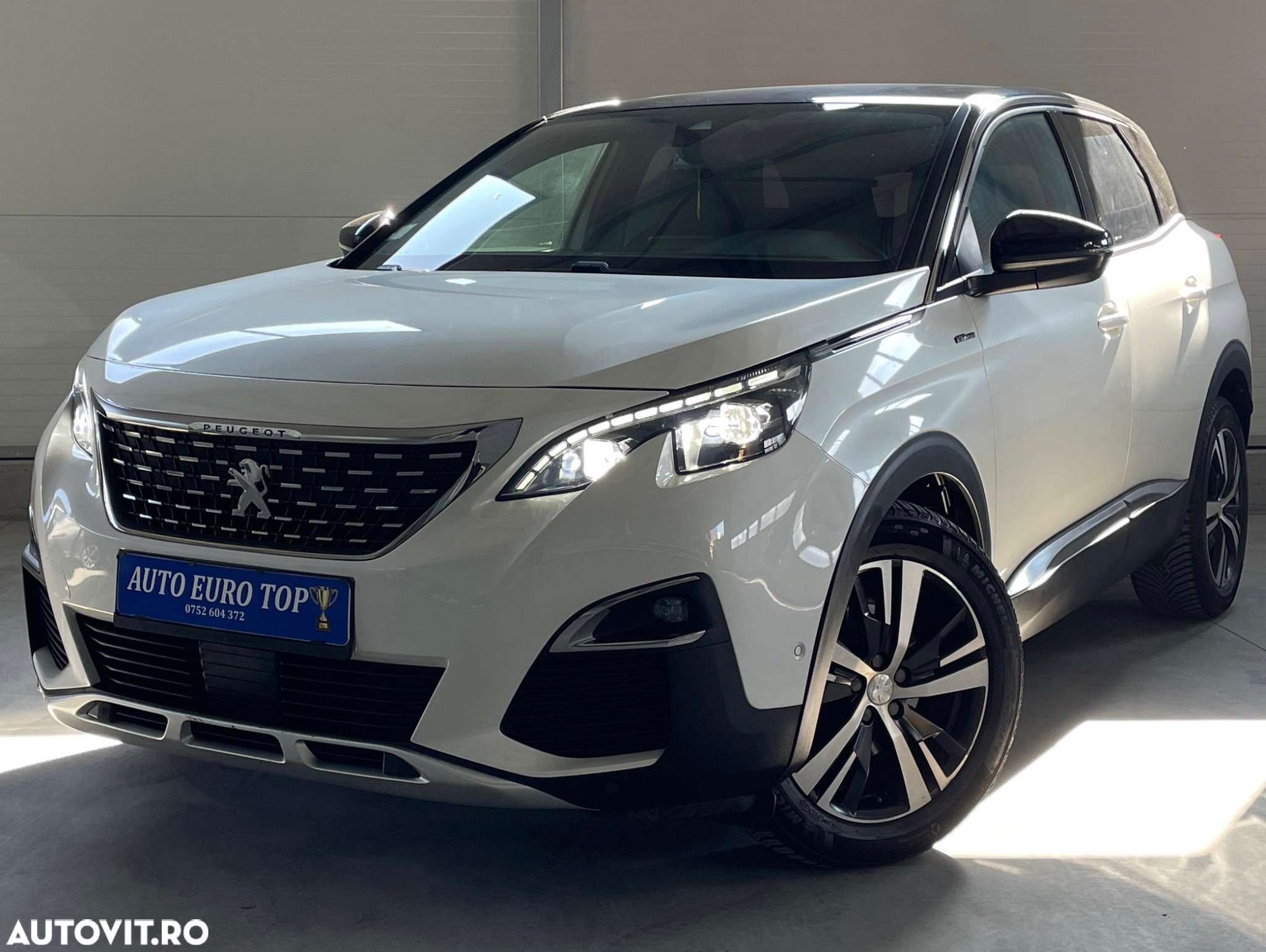 Peugeot 3008 1.2 PureTech Turbo S&S EAT6 GT-Line - 33