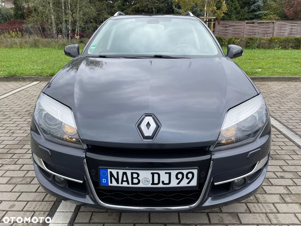 Renault Laguna Grandtour dCi 180 FAP Initiale - 8