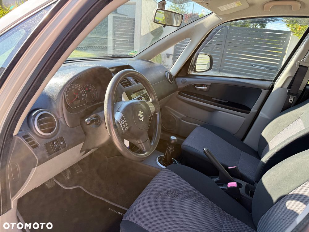Suzuki SX4 1.6 VVT 4x2 Comfort - 30