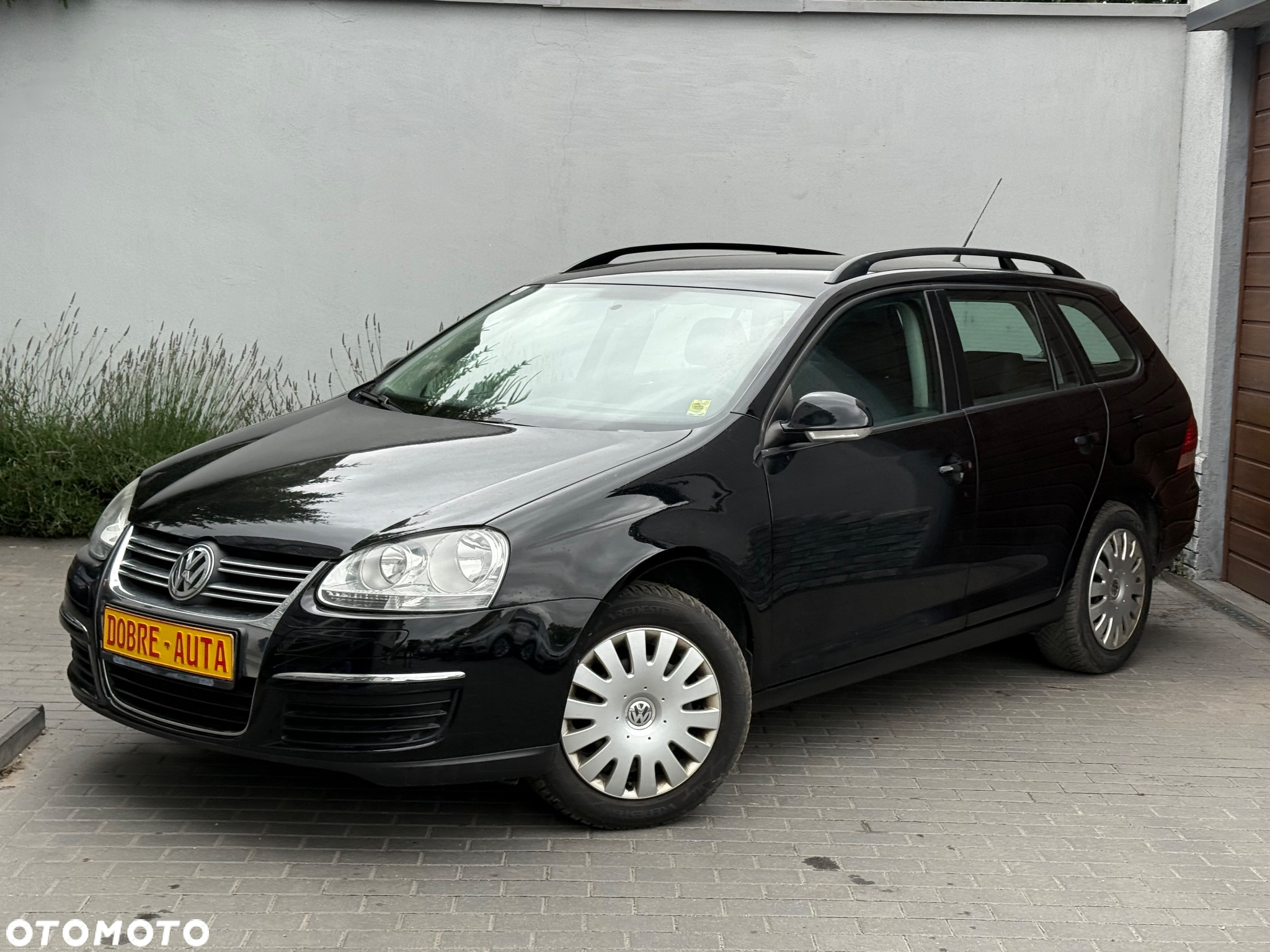 Volkswagen Golf V 1.4 Comfortline - 24